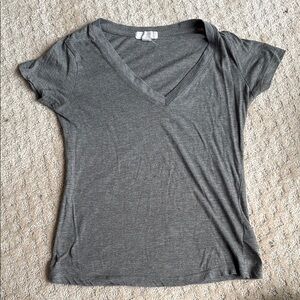 Forever 21 Gray Fitted Short Sleeve Tee